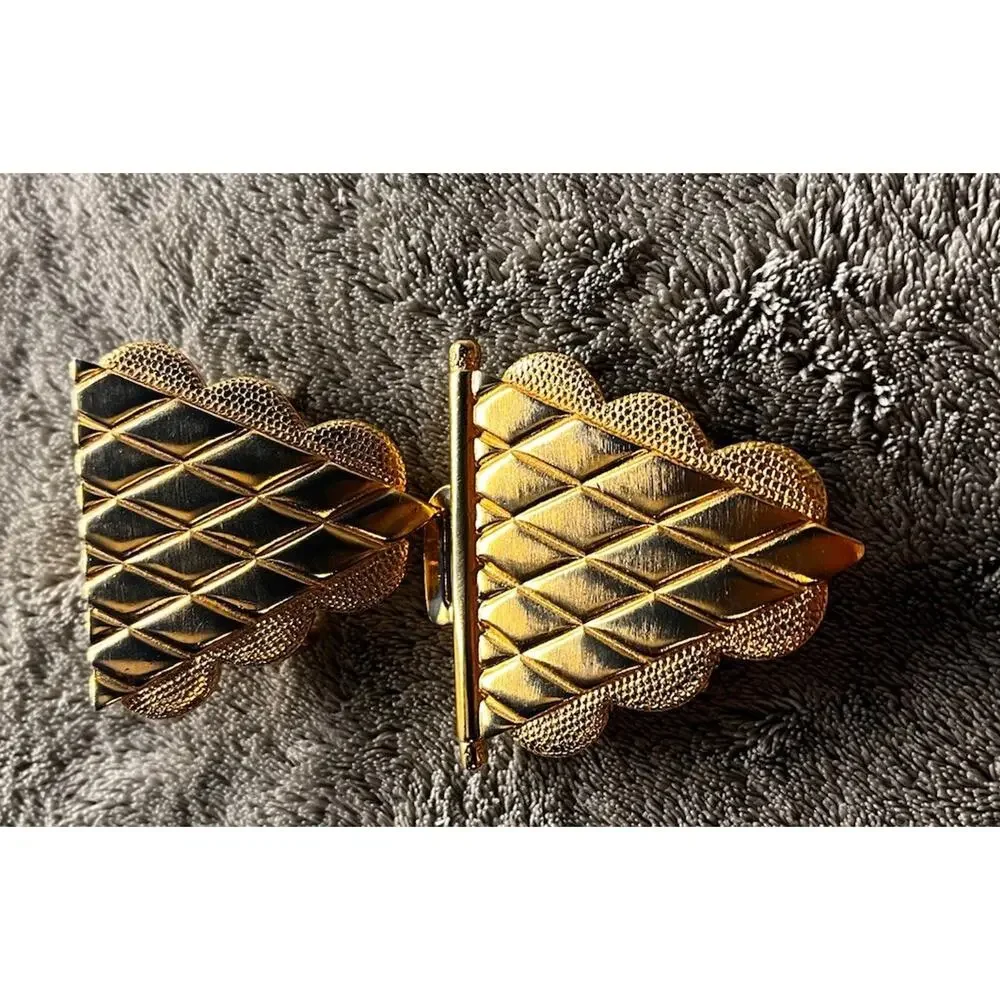 Vintage 1980s Accessocraft NYC Gold Tone Quilted 2-Piece Belt Buckle